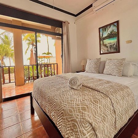 The Backyard Beachfront Hotel Jaco Exterior photo