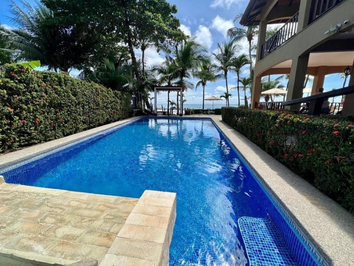 The Backyard Beachfront Hotel Jaco Exterior photo